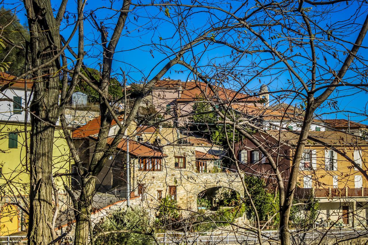 Bed & Breakfast Ca' Di Vissai Arnasco Exteriör bild